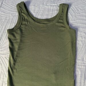 olive green slightly cropped small tank top